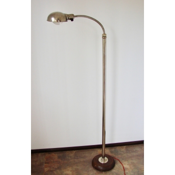 oryginalna lampa Bauhaus z lat 30. XX wieku